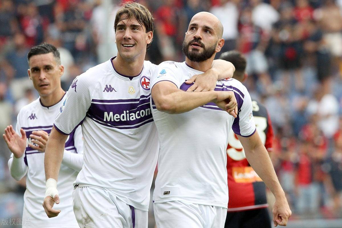 包含佛罗伦萨教练组研究对手,球队积极备战的词条 包含佛罗伦萨教练组研究对手,球队积极备战的词条