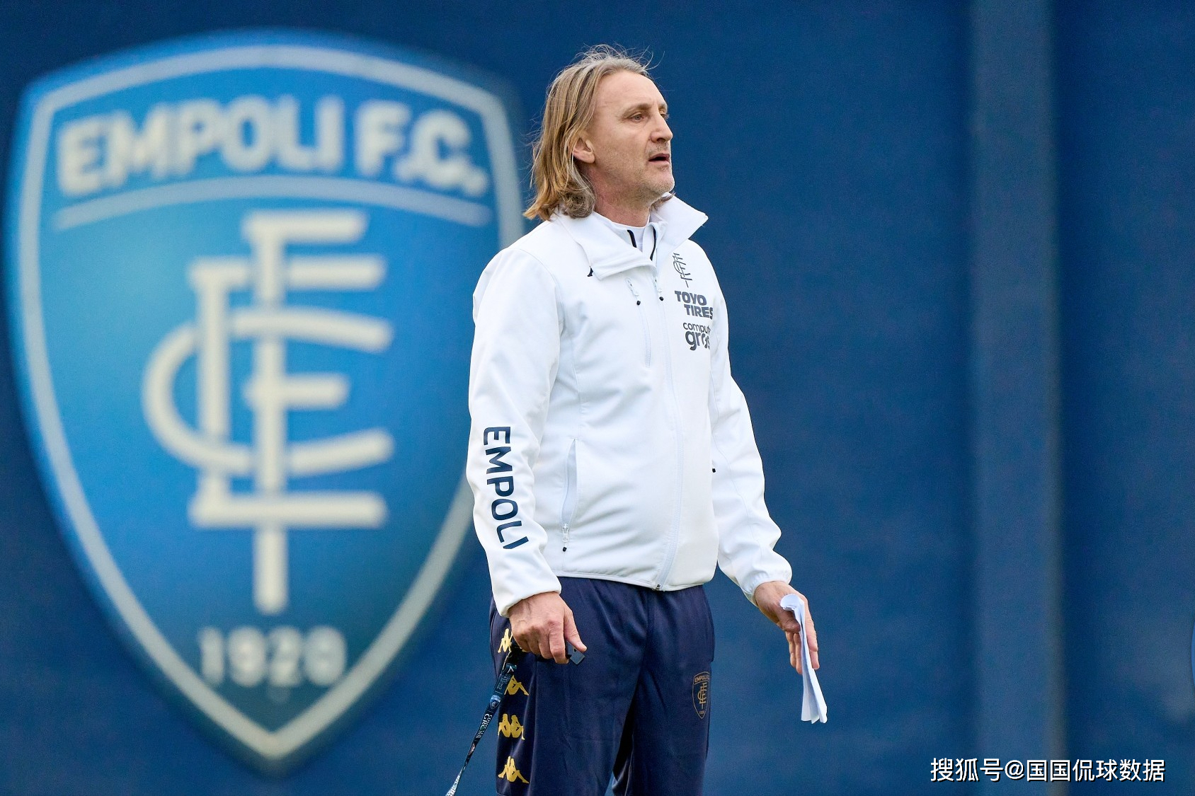 开云下载-克罗托内进攻火力全开，意甲保级悬念引人入胜的简单介绍