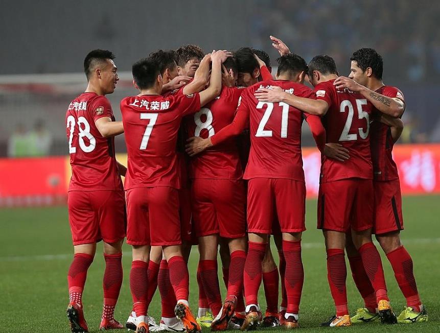 开云体育中国-上港主场迎战恒大，争夺本赛季中超第一