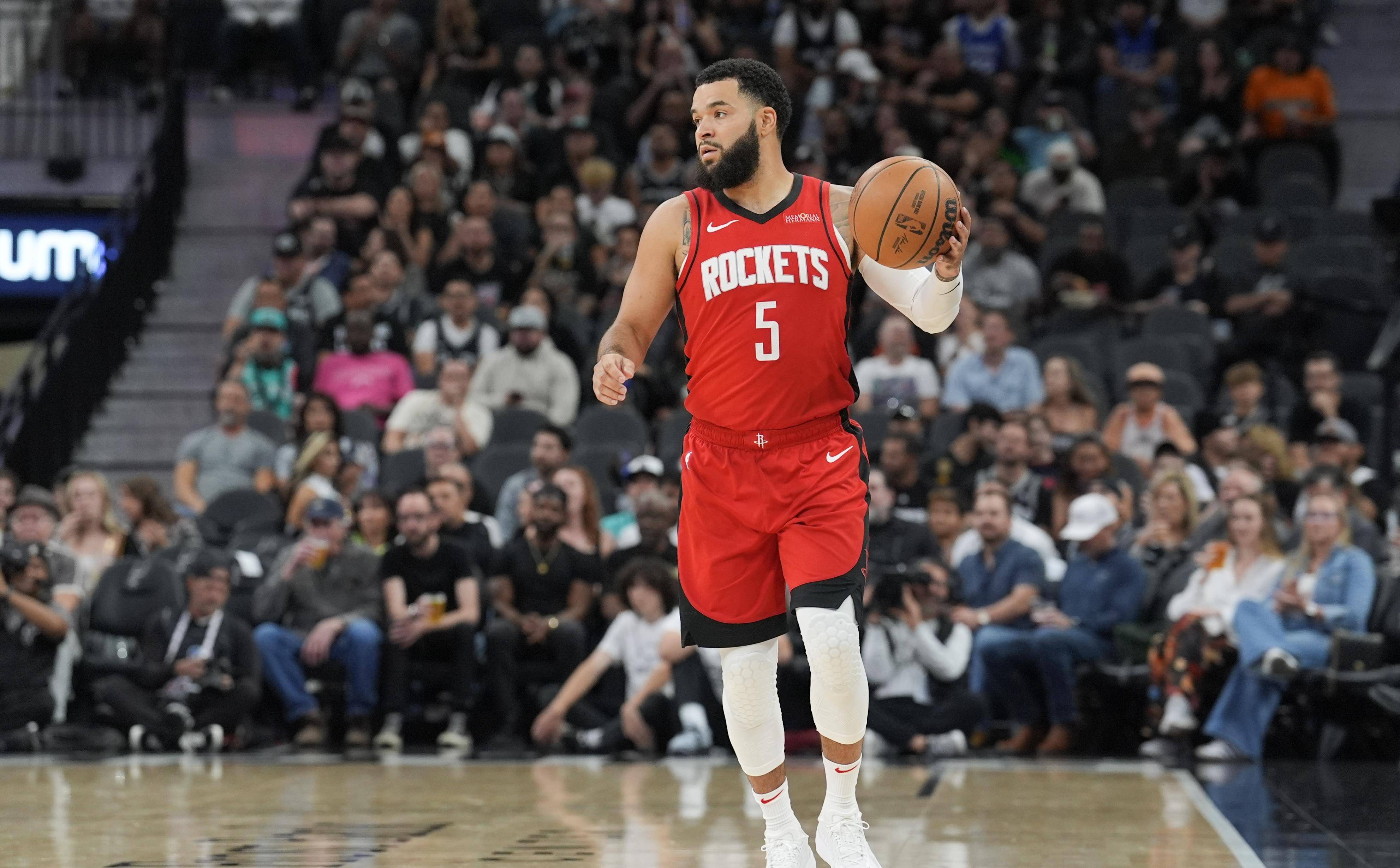 包含火箭队连胜拉近季后赛希望,球迷热情高涨的词条 包含火箭队连胜拉近季后赛希望,球迷热情高涨的词条