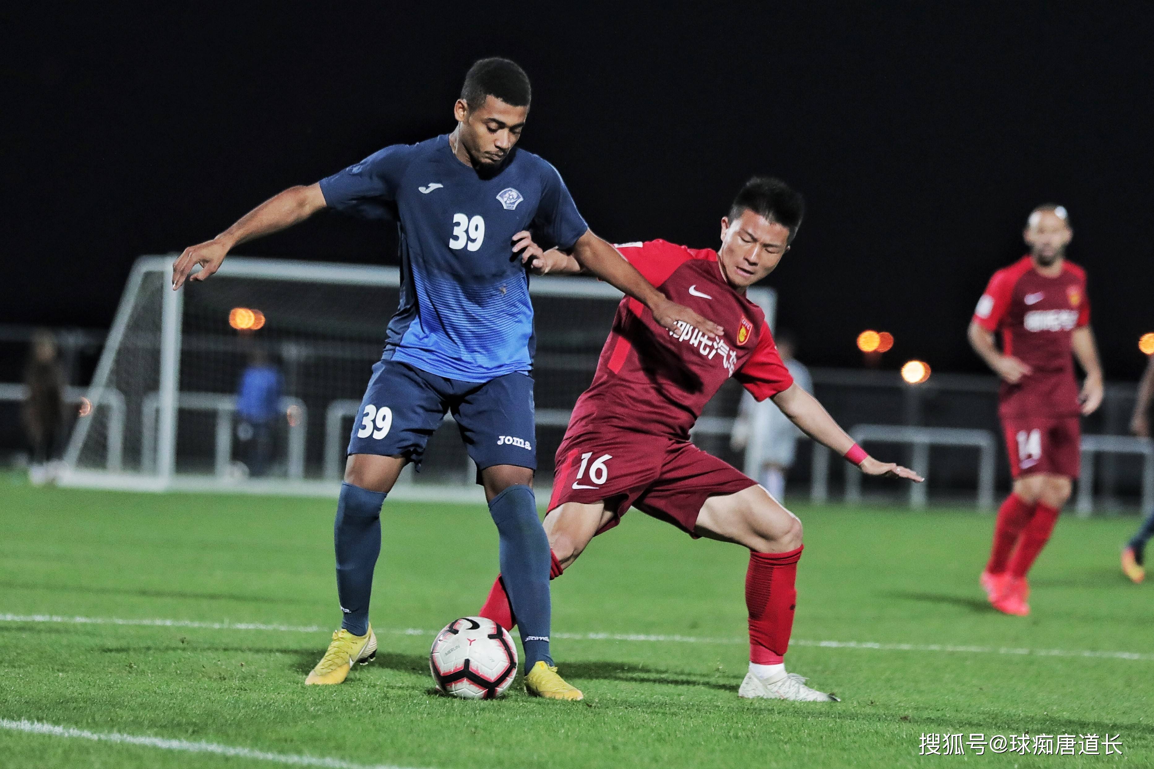 开云体育-包含欧洲预选赛半年轮回战打响，各路豪强争霸的词条