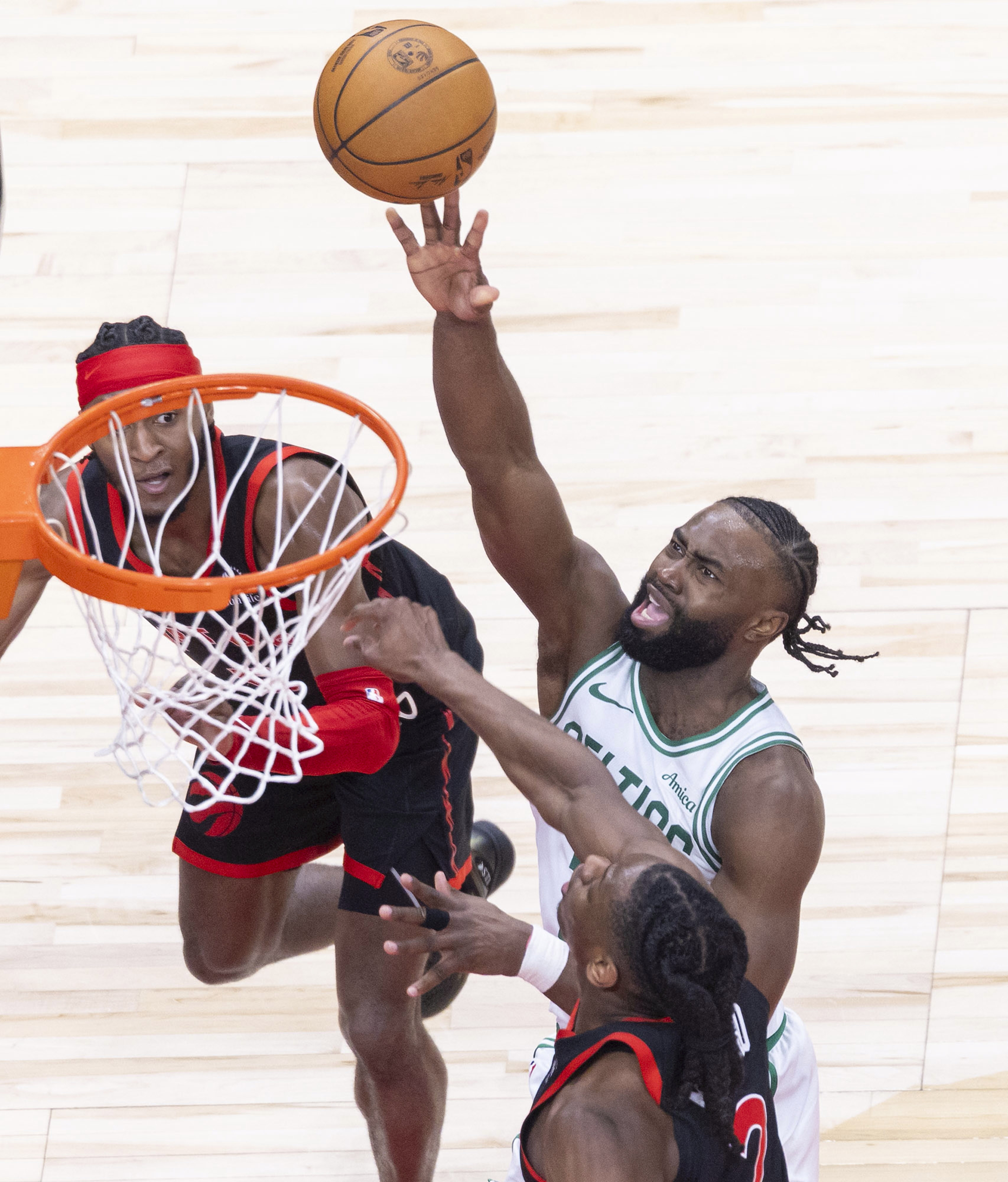 开云体育下载-猛龙战胜凯尔特人，成功晋级总决赛