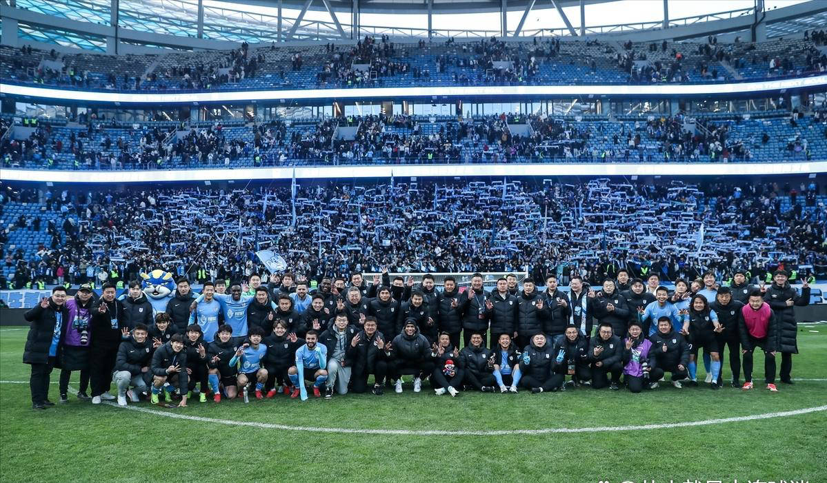 关于大连一方主场-战胜广州恒大，全取三分的信息