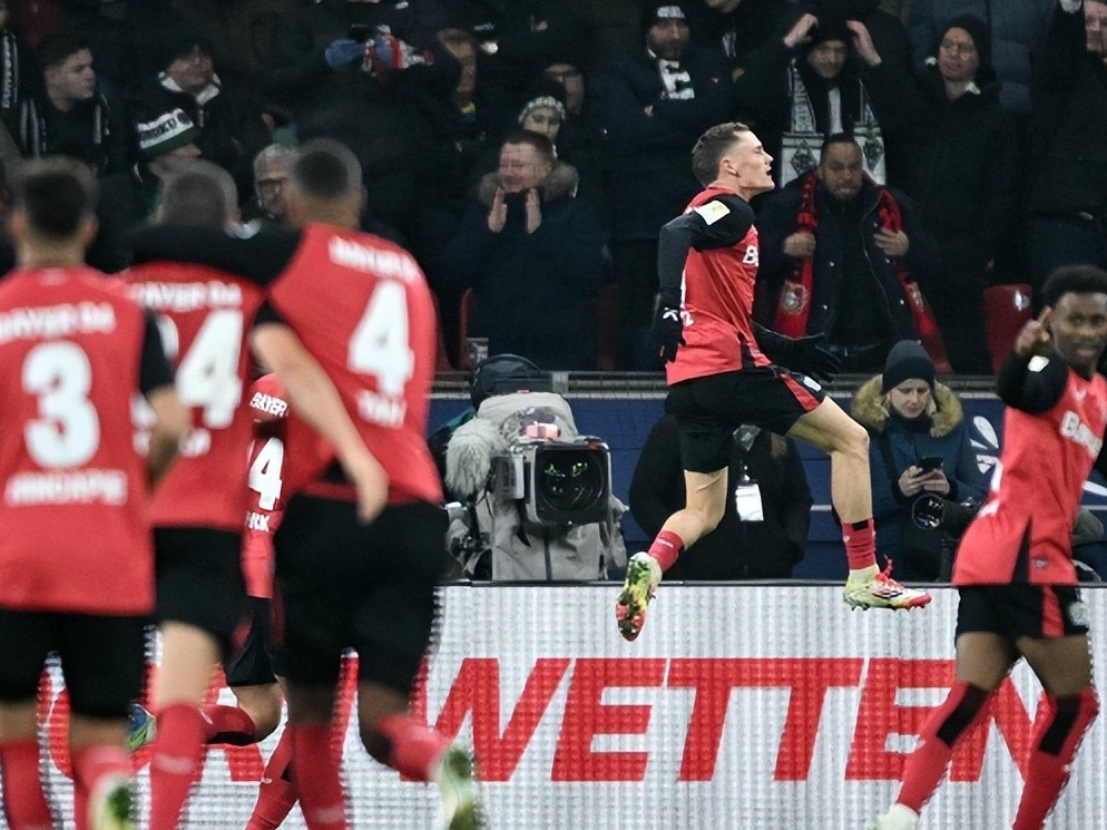 开云官网-勒沃库森客场告捷，取得关键胜利的简单介绍