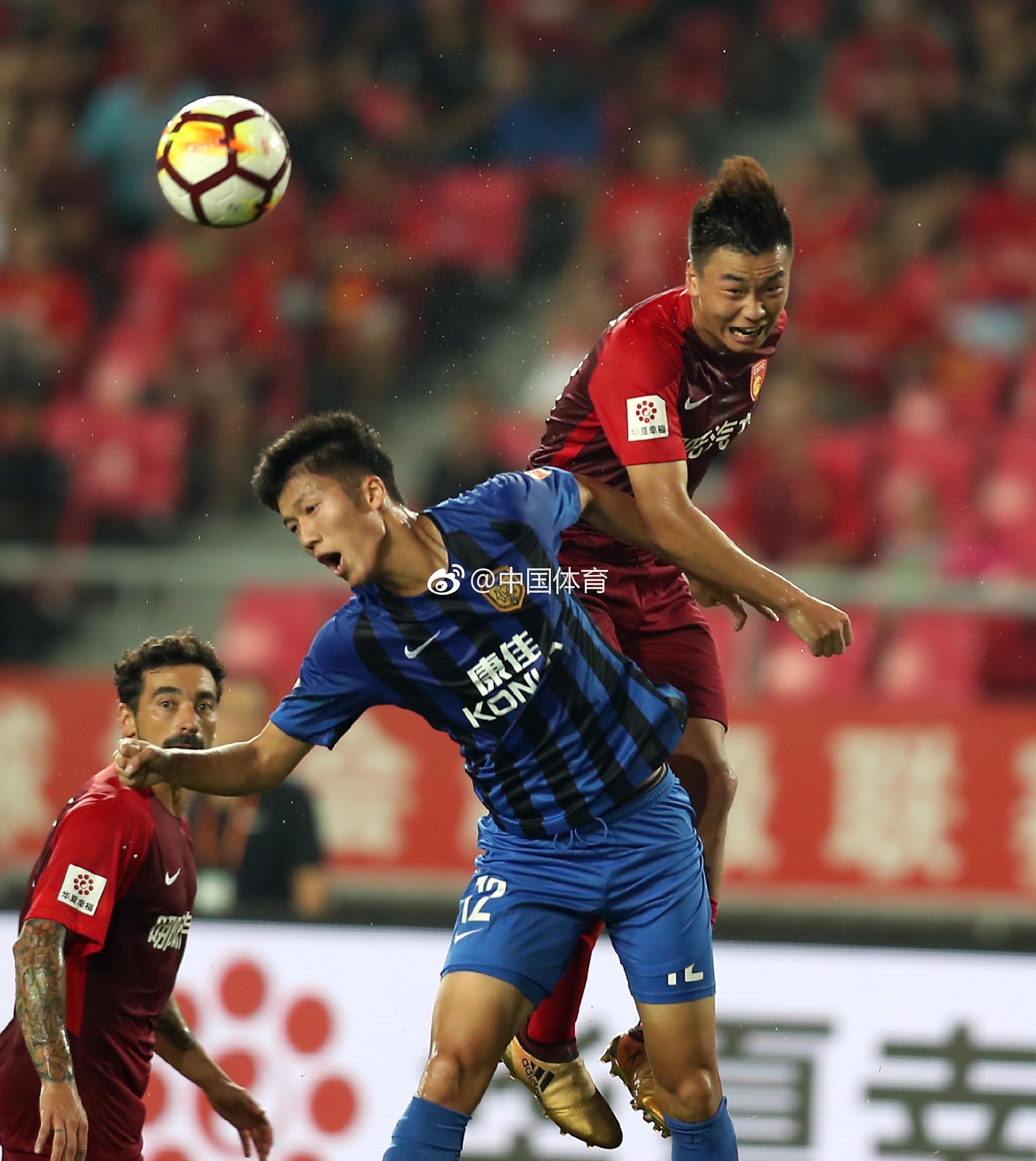 开云体育在线-华夏幸福主场击败苏宁，取得三分