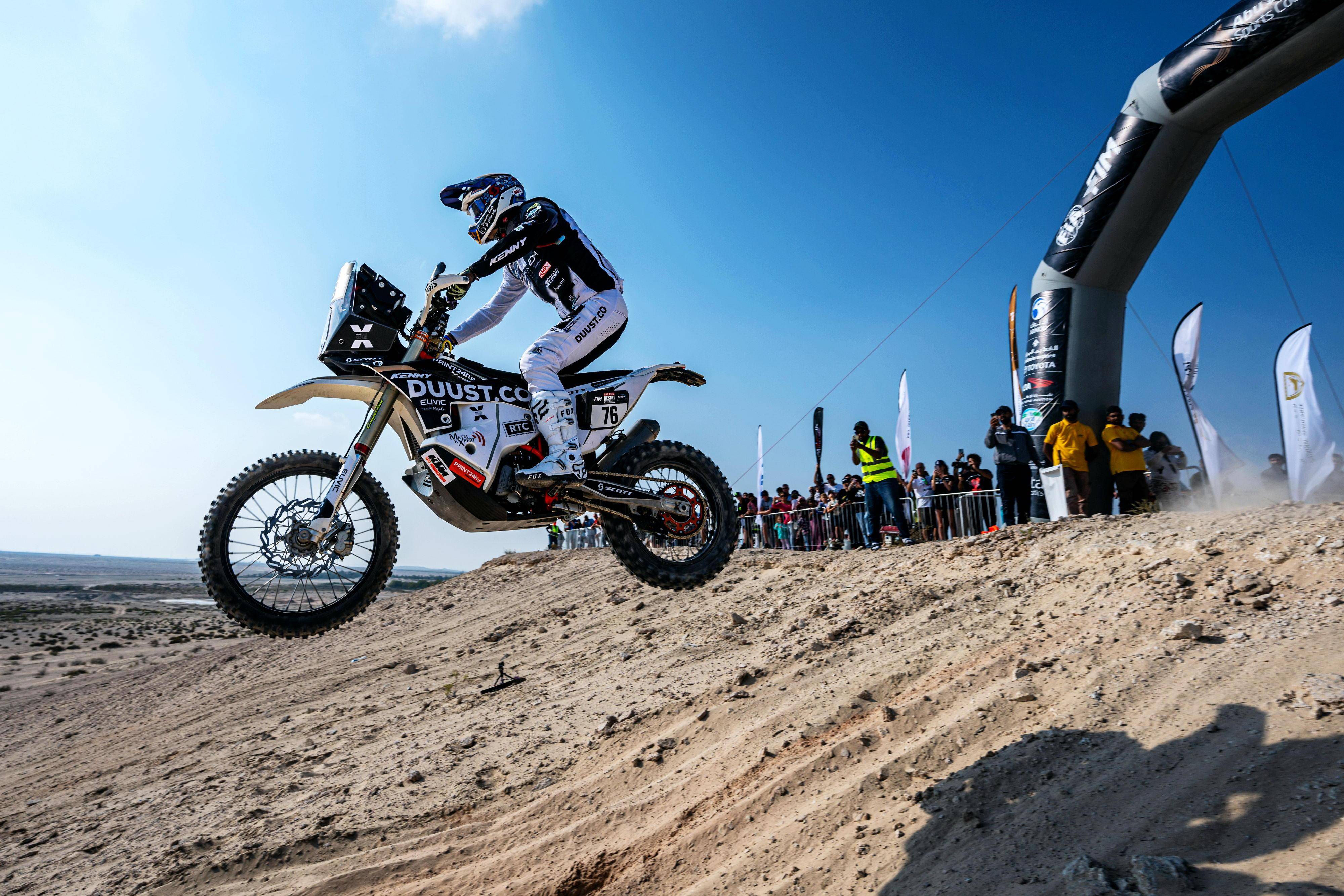 拉力赛事高能开启！芬兰车手霸气登顶！的简单介绍