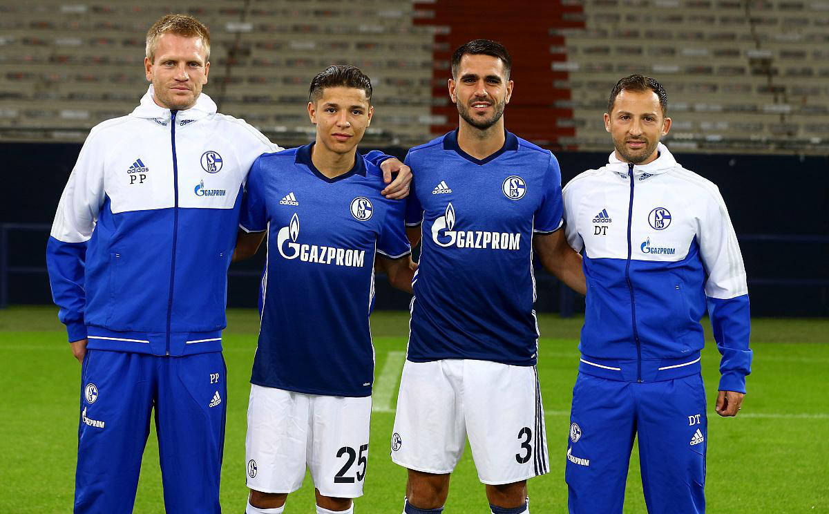 沙尔克队在最近一场胜利中表现出色