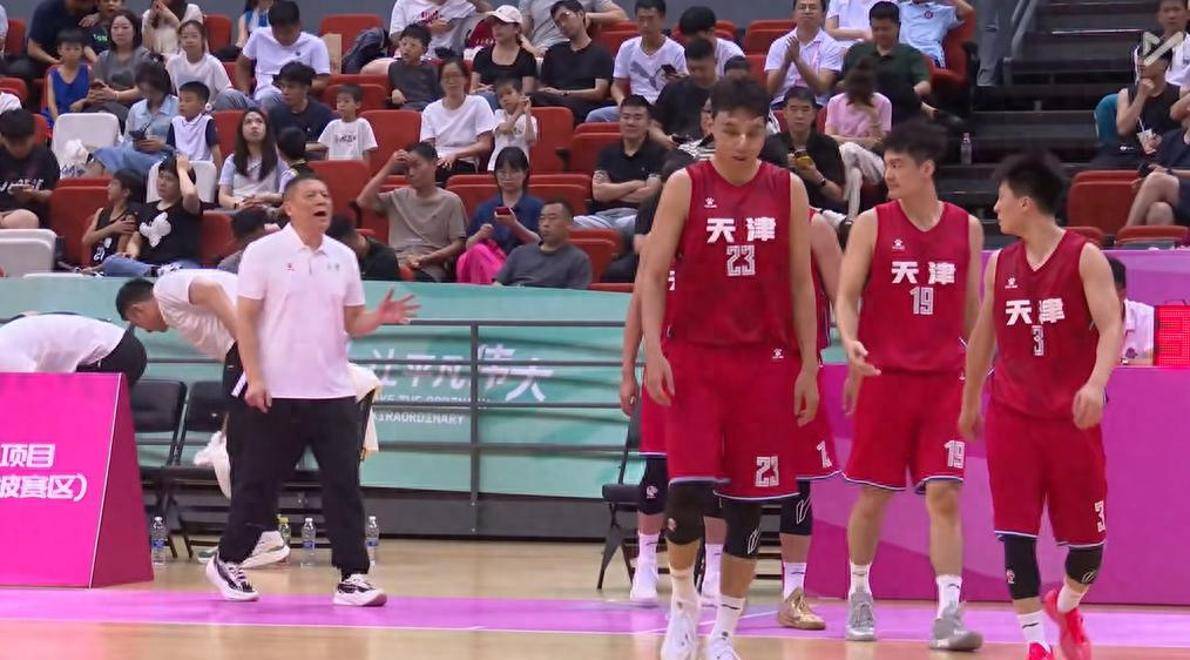 包含天津男篮客场战胜深圳队,创造历史纪录的词条 包含天津男篮客场战胜深圳队,创造历史纪录的词条