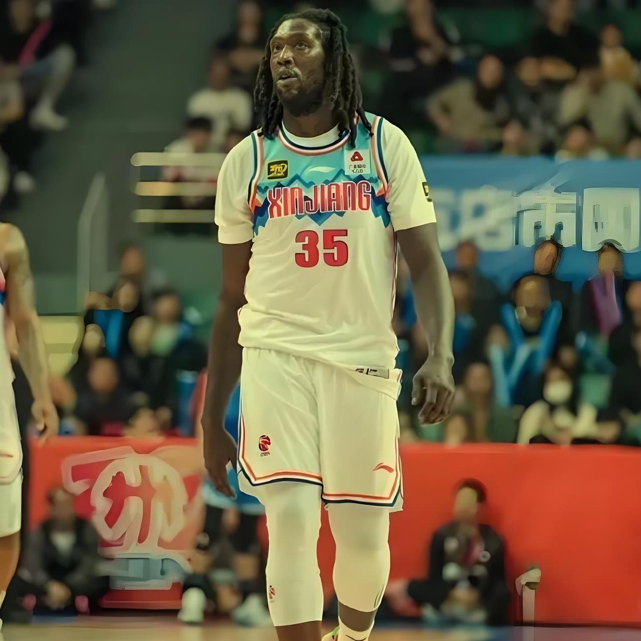 开云体育入口-斯图加特队在比赛中逆风翻盘夺得胜利