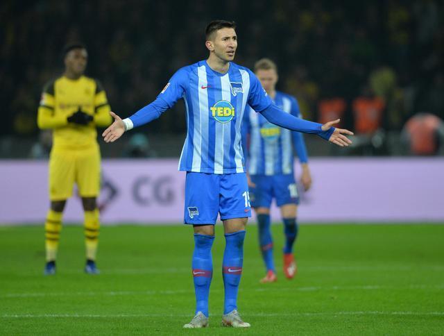 关于赫塔辛球员表现稳定,助球队获得胜利的信息 关于赫塔辛球员表现稳定,助球队获得胜利的信息