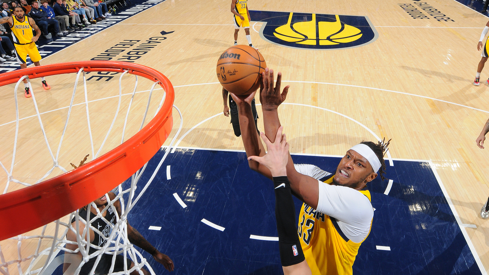 开云体育登录-关于猛龙实力碾压雄鹿，豪取胜利受关注的信息