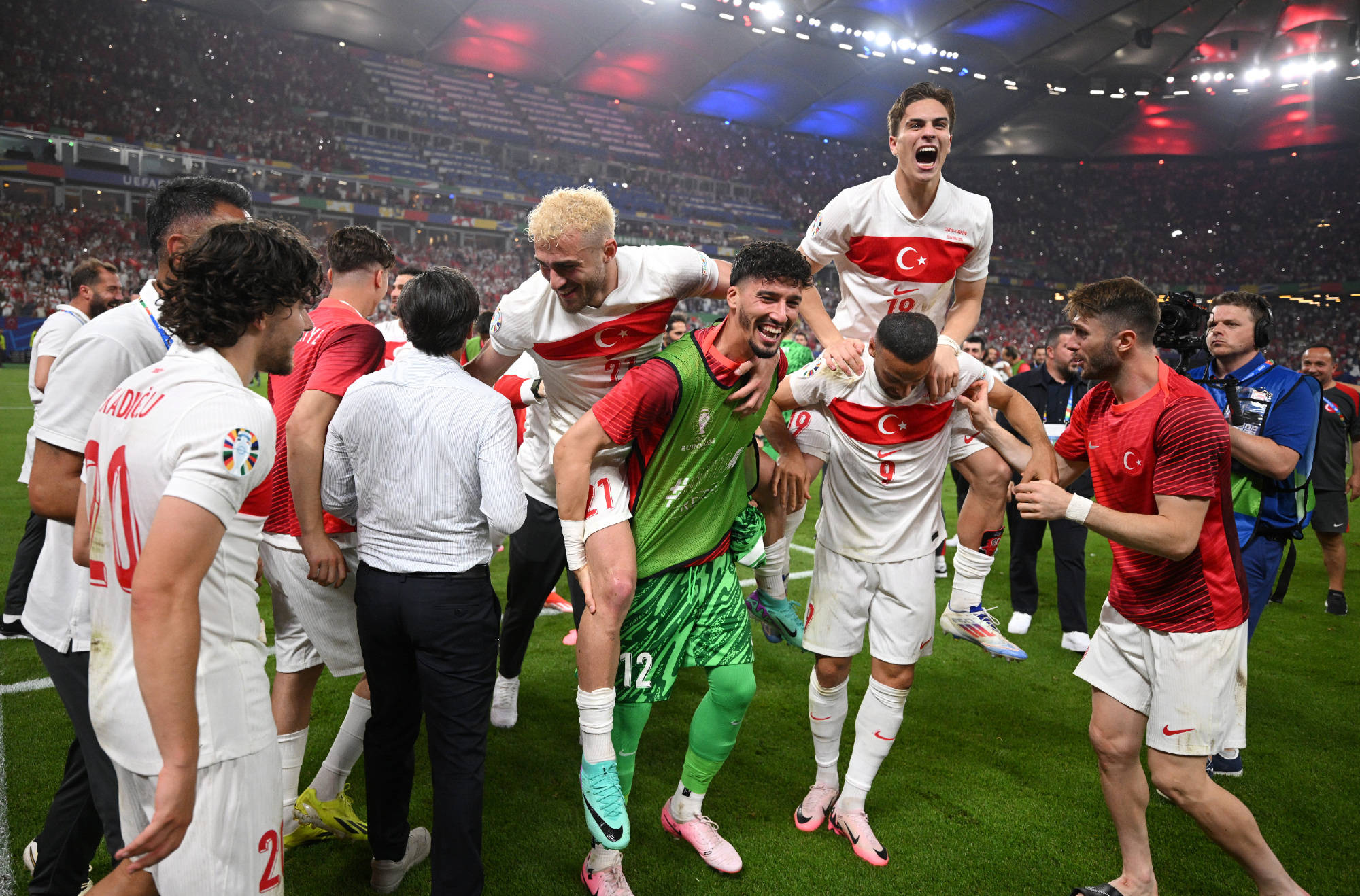 欧洲杯:英格兰获得胜利,晋级16强! 欧洲杯:英格兰获得胜利,晋级16强!