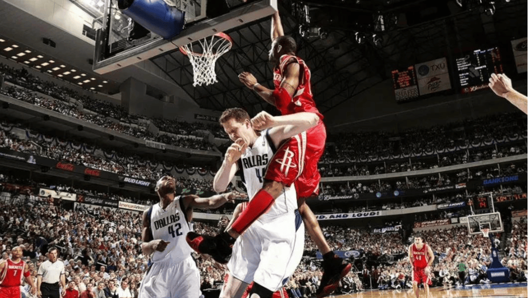 小牛全队合力踏平火箭总决赛