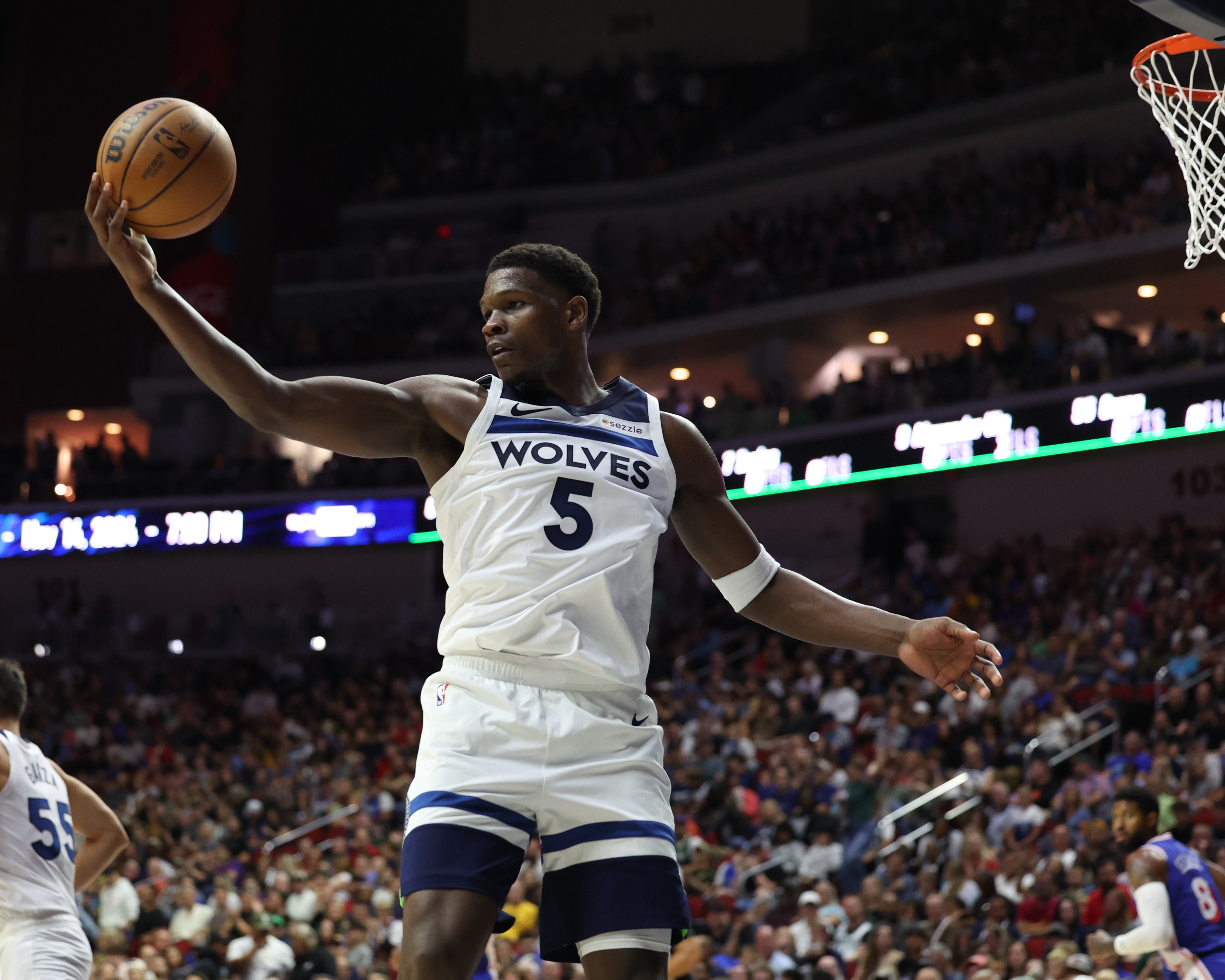 开云下载-森林狼客场力克国王，终结连败