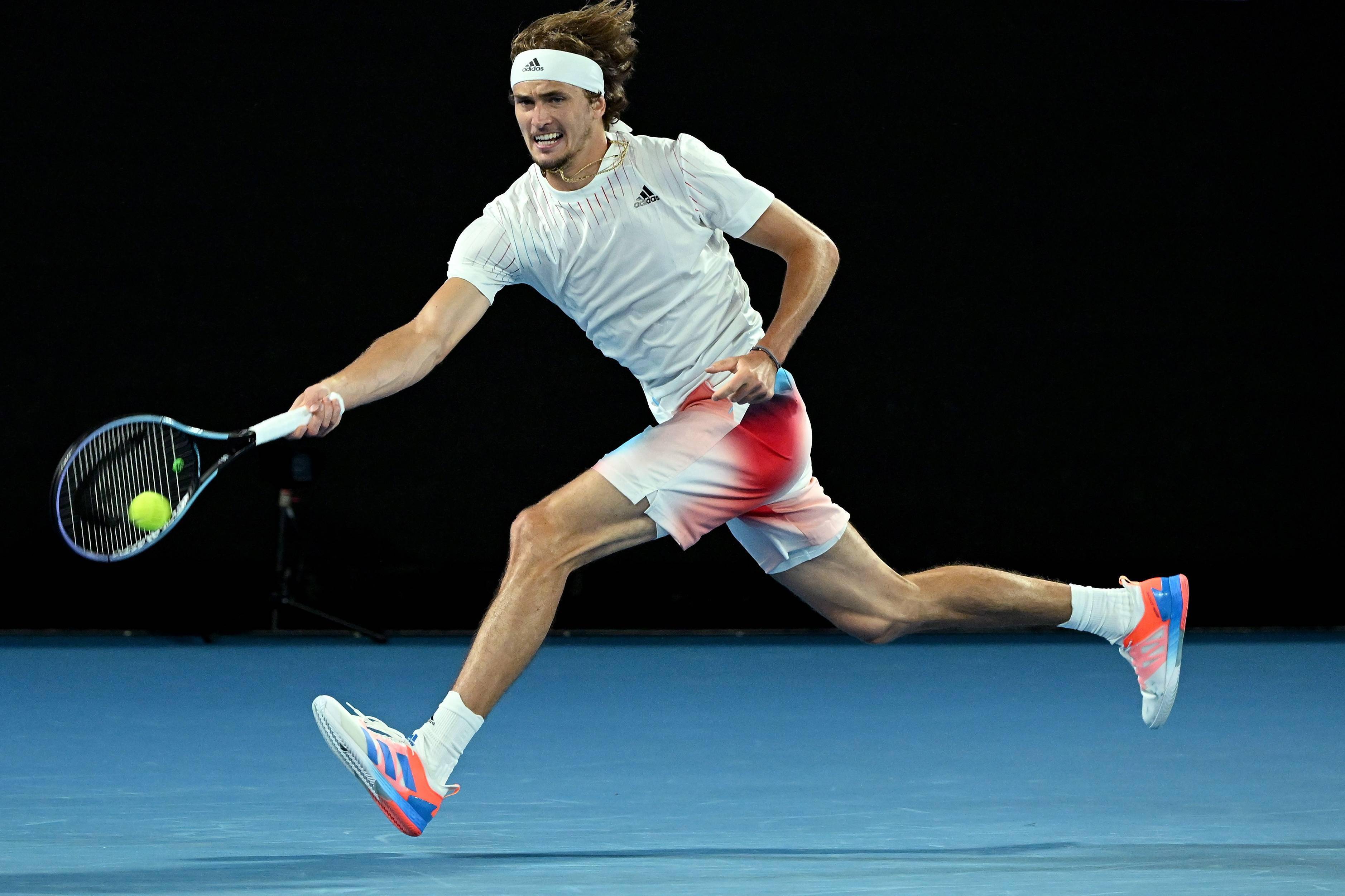 英国网球队险胜法国网球队，兹维列夫高光表现的简单介绍