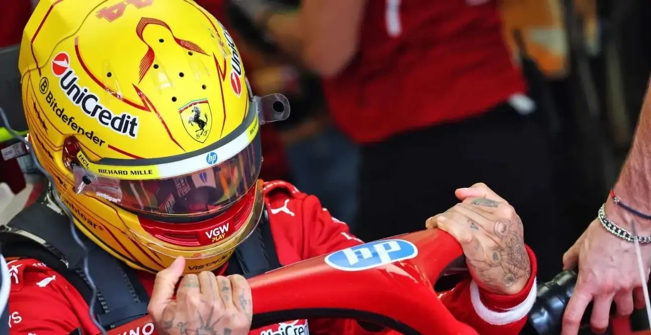 开云下载-红牛二队完胜法拉利，汉密尔顿刷新纪录