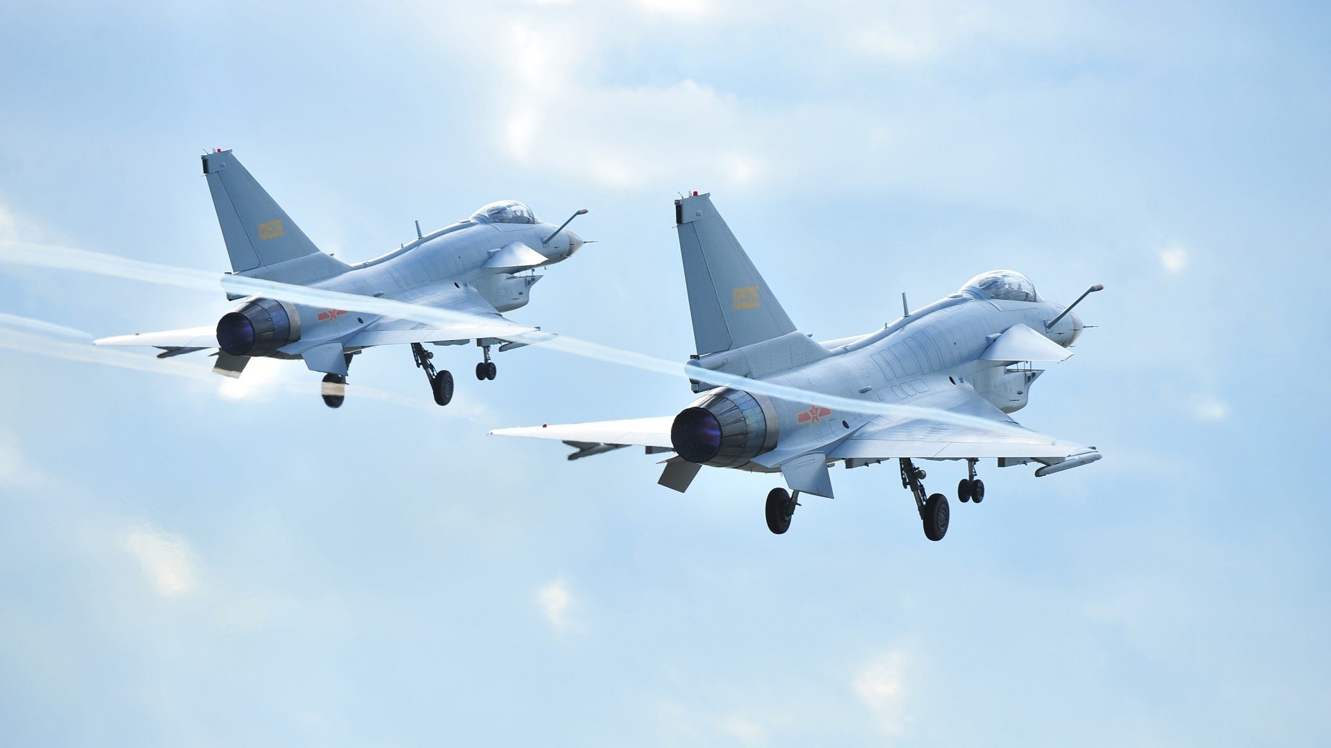 激战紫禁之巅，湖辽对决诠释篮球融合新章，关键先生切特定江山