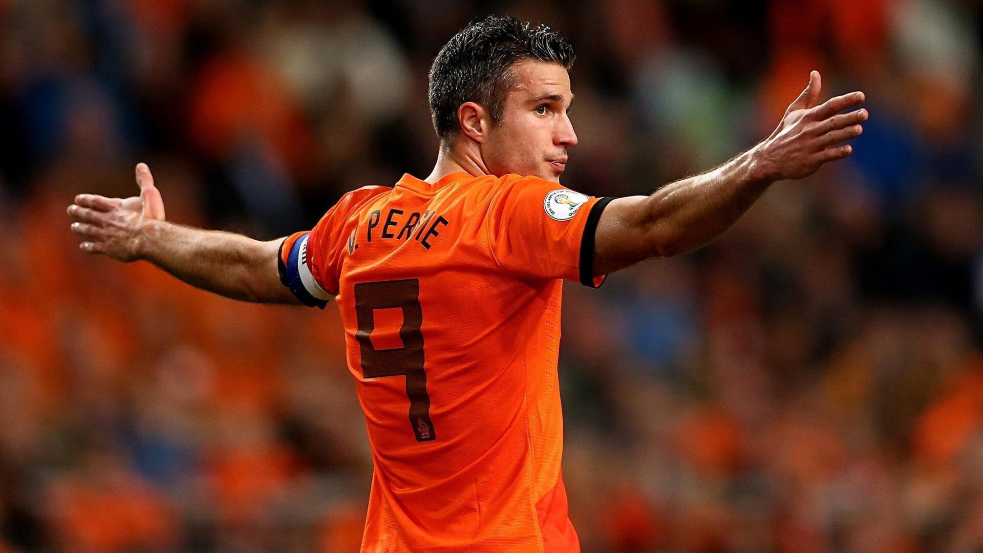 开云体育-赛道极速与绿茵暗影，当F1科技风暴碰撞曼联的苏格兰征服